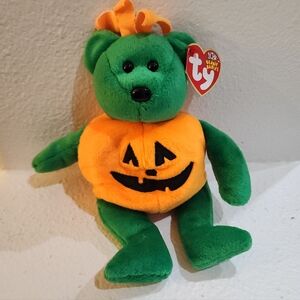 Ty Beanie Baby Tricky Pumpkin Bear